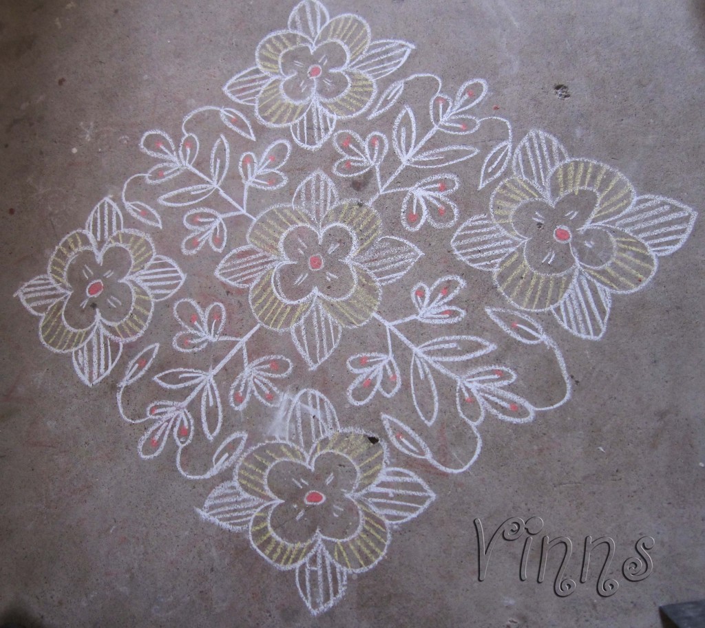 Five Flower kolam 