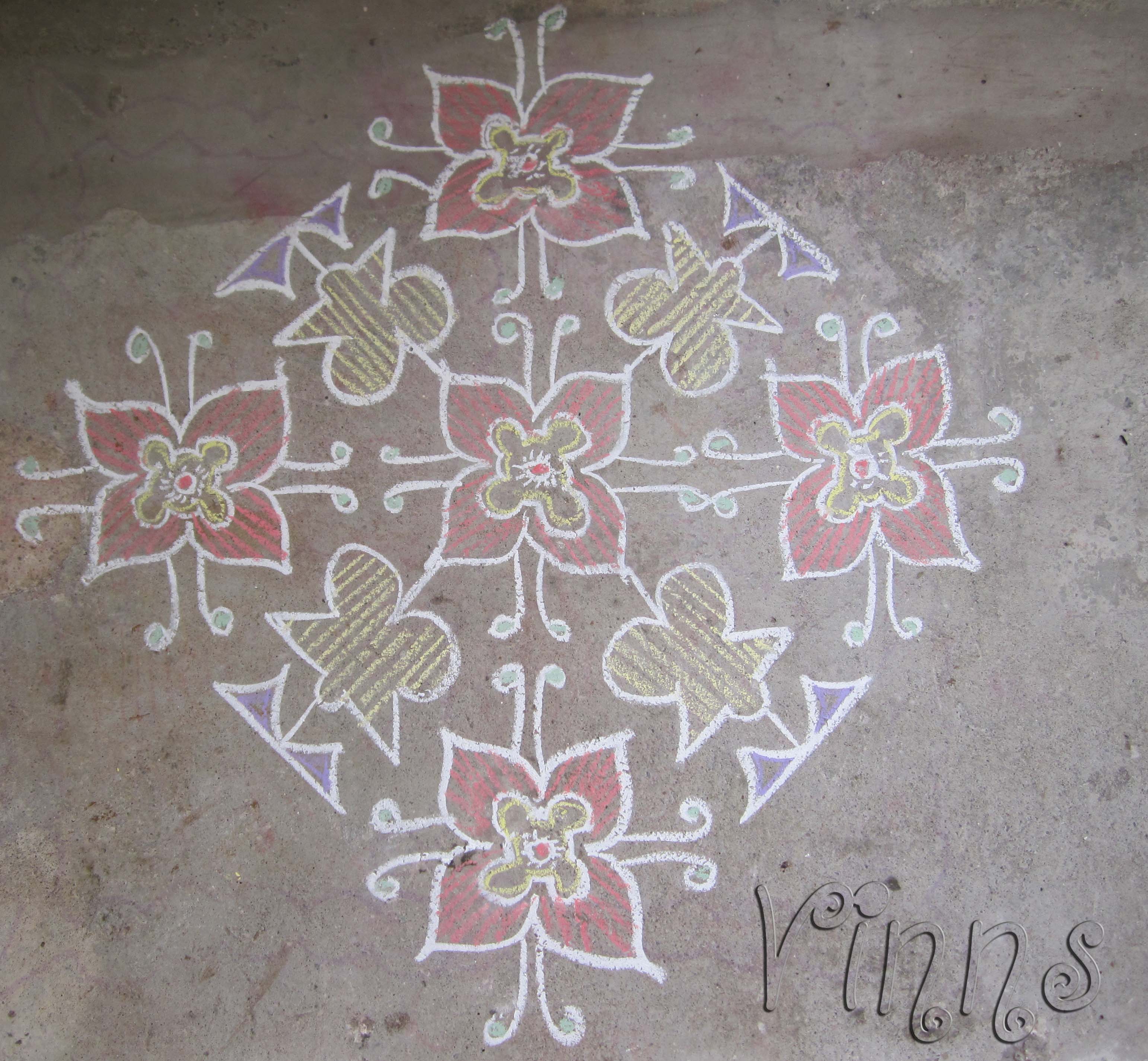 Flower design, 18 dot kolam