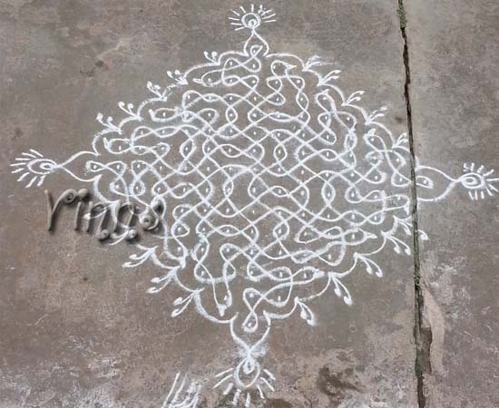 15 Pulli kolam
