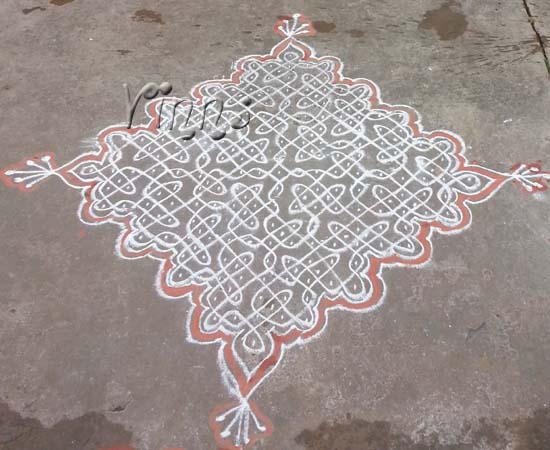 19 Dots Sikku Kolam