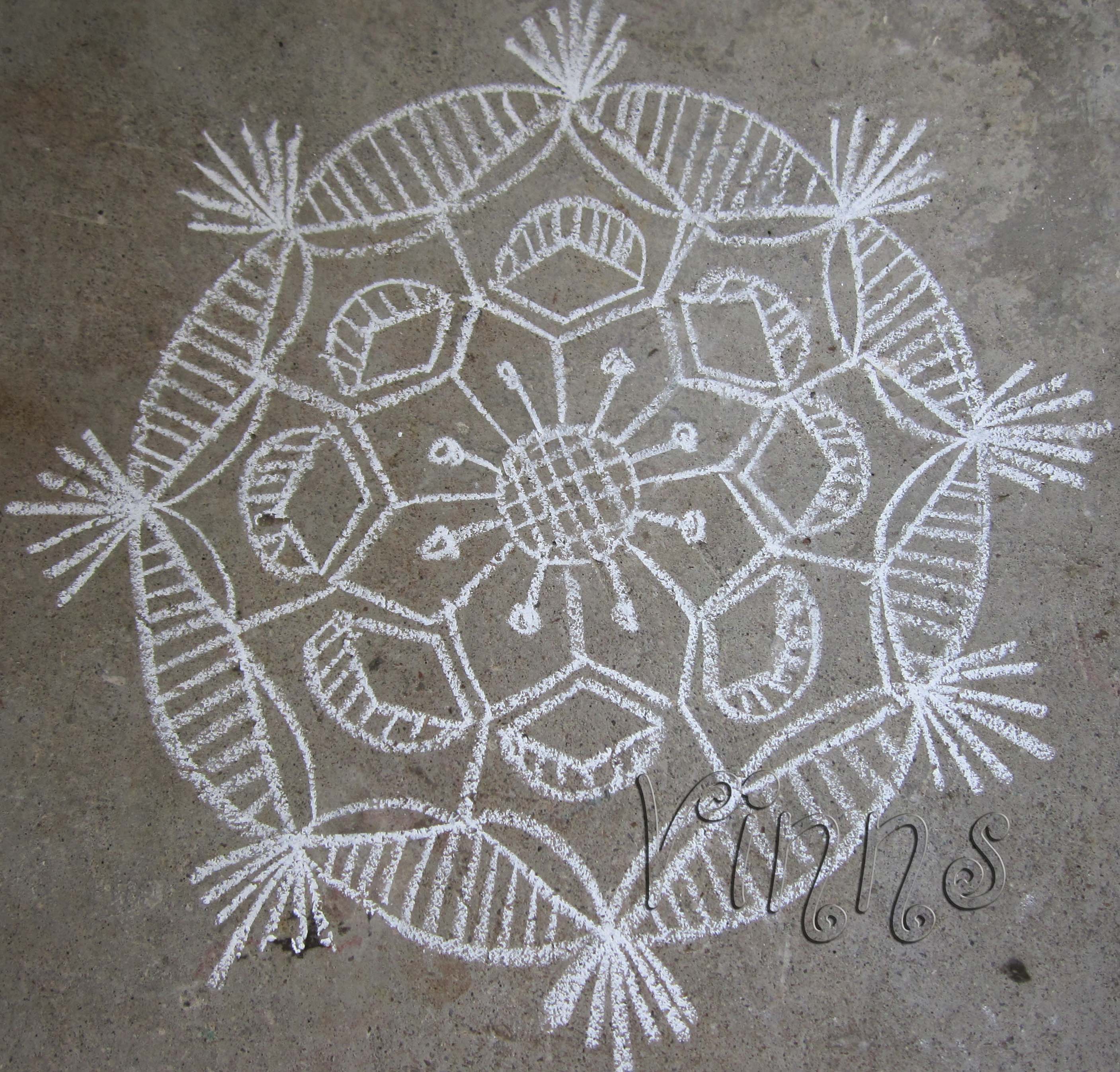 Small freehand kolam