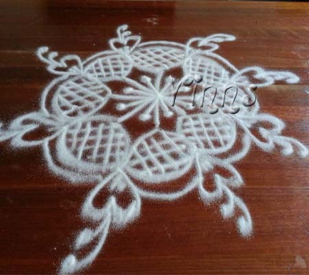 Small Rangoli Heart Rangoli
