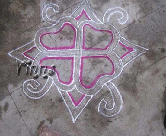 Kuzhal Kolam