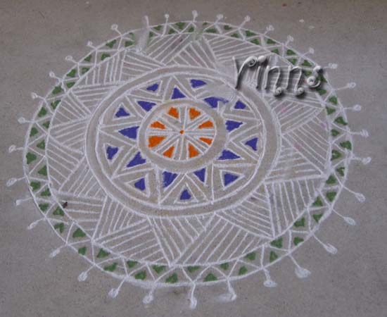 Freehand kolam