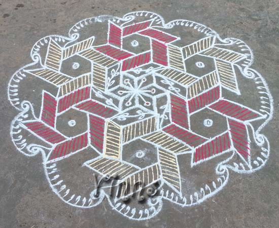 Muggulu natchira kolam 13 Pulli interlaced kolam
