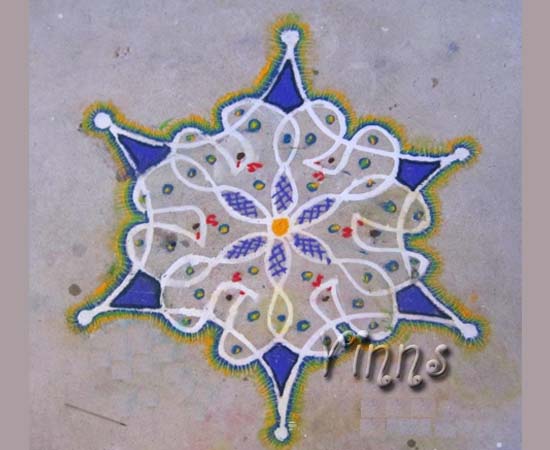 Muggulu rangavallika, rangoli blue kolam