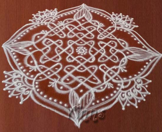 Muggulu, rangavalli, small kolam, kutti, pulli kolangal