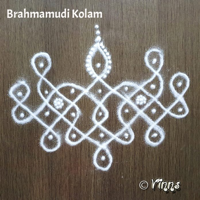 5_dots_sikku_kolam_tippudu_rangoli brahmamudichi kolam, brahma mudi kolam, small kolam, simple rangoli, easy rangoli, simple kolam, sikku kolam, new kolam