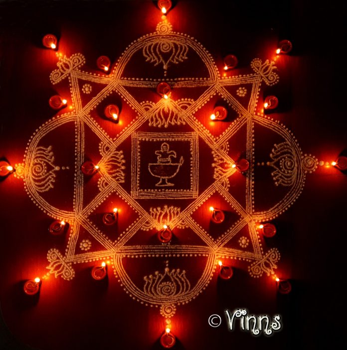 pradhosham_kolam_shivalingam_kolam_vilakku-padikolam karthigai, vilakku kolam, lamps, diya, karthigai month, kaarthigai, maha deepam, thiruvannamalai, margazhi kolam